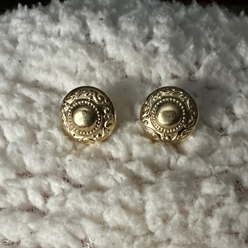 Intricate 14K NABCO Gold Button Earrings